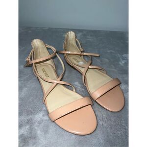 Nine West Sandals Flat Strappy "Dollfaced" Pink Nude Cross Straps 8